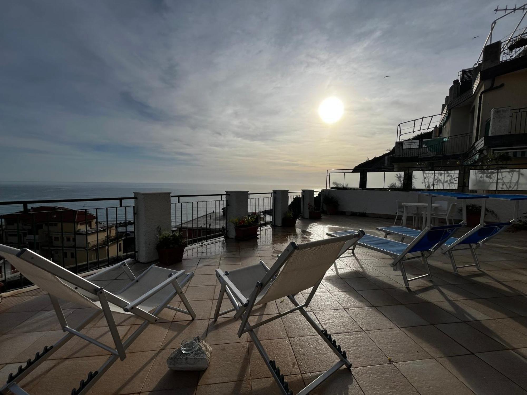 Sunflower Terrazza Panoramica Levanto Kültér fotó